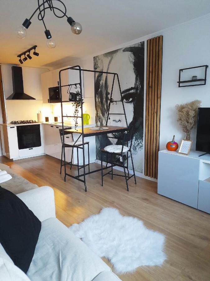 Apartament Ogrodowa Studio Warszawa Esterno foto